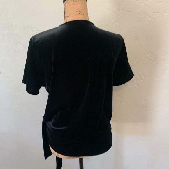NWT Ann Taylor Velvet Wrap Top Black Large petite v neck holidays short sleeve - Picture 15 of 15